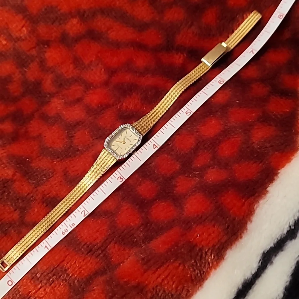 Vintage Helbros Diamond Accent Cocktail Watch SuperQuartz Adjustable Stripe Band